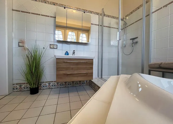 Wohnperle*großergarten*villa * Dresden